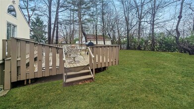 34 Terapin St in Mastic, NY - Building Photo - Building Photo