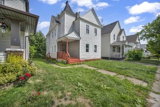 3135 W 88th St in Cleveland, OH - Building Photo - Building Photo
