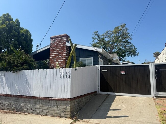 3310 London St in Los Angeles, CA - Foto de edificio - Building Photo