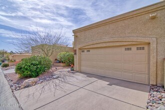 1232 Cam Diestro in Oro Valley, AZ - Building Photo - Building Photo