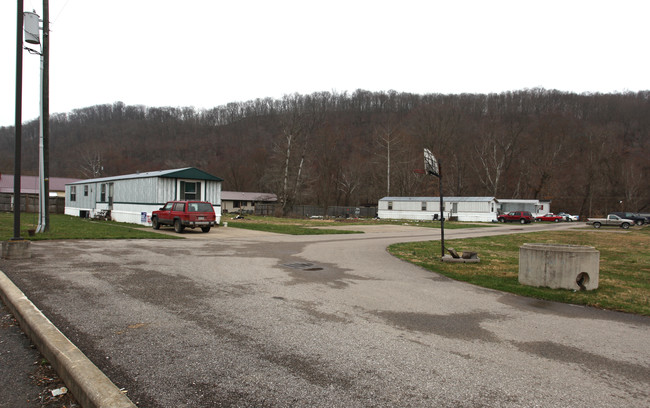 Emerald Gardens in Branchland, WV - Building Photo - Building Photo