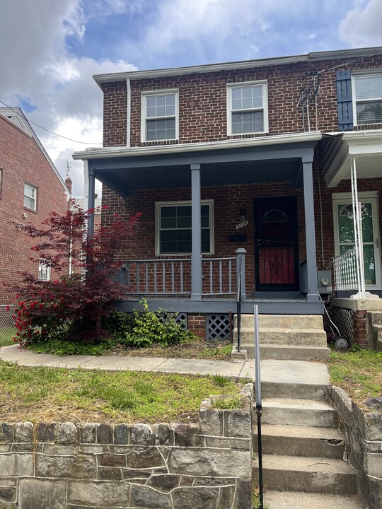 3108 M Pl SE in Washington, DC - Building Photo