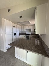 19672 Neuralia Rd in California City, CA - Building Photo - Building Photo