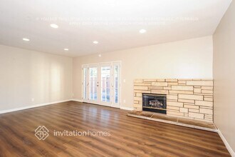 16455 Ludlow St in Los Angeles, CA - Foto de edificio - Building Photo