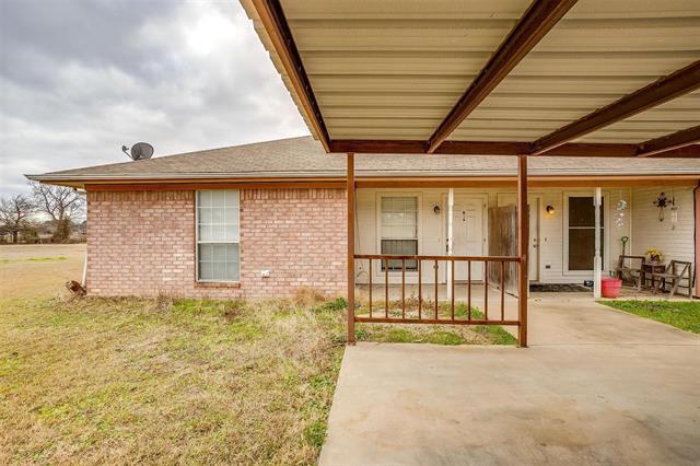 5007 Green Tree Ln in Joshua, TX - Building Photo - Building Photo