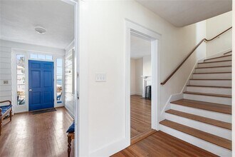 118 Ocean Ave in Cranston, RI - Building Photo - Building Photo