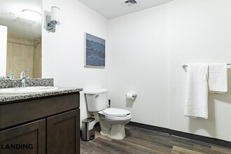 50 Morgan St N, Unit 1106 in Hartford, CT - Foto de edificio - Building Photo