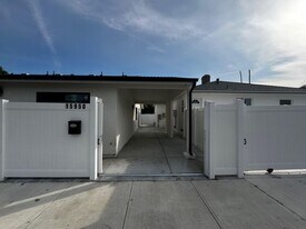 15950 Cohasset in Los Angeles, CA - Building Photo