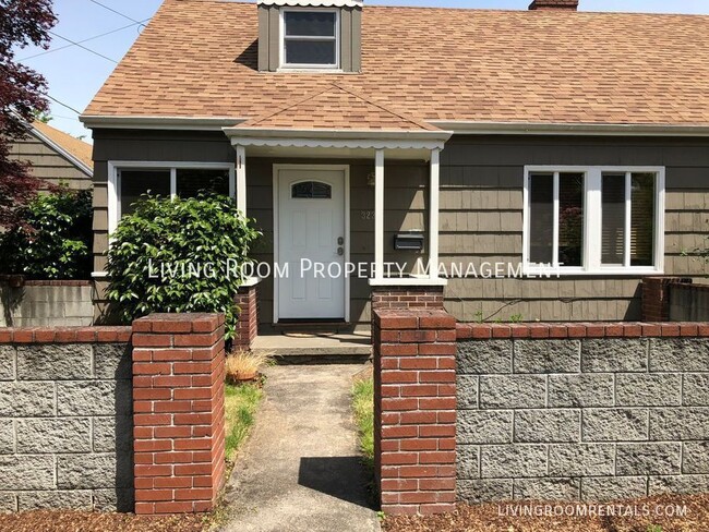 property at 3231 NE Alberta St