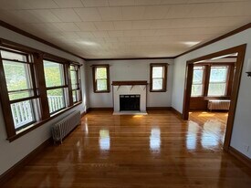 372 School St in Watertown, MA - Building Photo