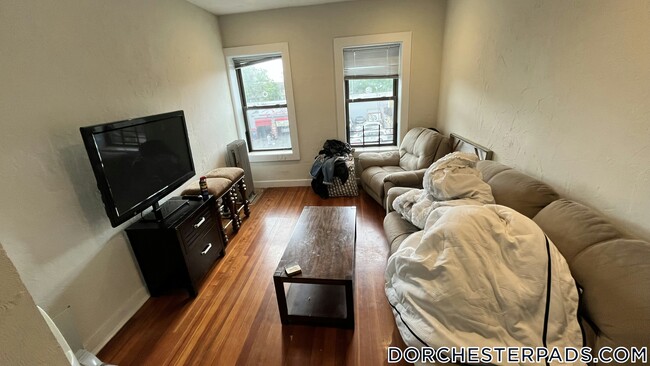 property at 622 Columbia Rd