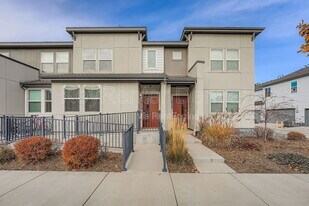 16259 E Elk Dr in Denver, CO - Building Photo