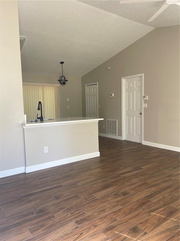 18 Starling Dr in Daytona Beach, FL - Building Photo - Building Photo