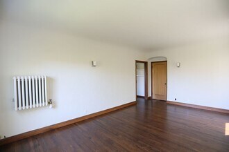 495 Merritt Ave in Oakland, CA - Building Photo - Building Photo