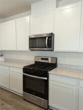 3448 Covilha Ln in Henderson, NV - Building Photo - Building Photo