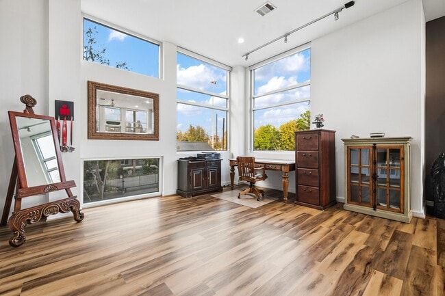 property at 102 Quitman St