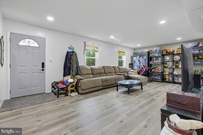 2117 Chantilla Rd in Catonsville, MD - Building Photo - Building Photo
