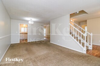 2909 Sand Spur Ct in Florissant, MO - Building Photo - Building Photo