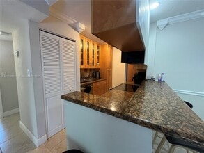 7256 SW 94th Pl in Miami, FL - Building Photo - Building Photo