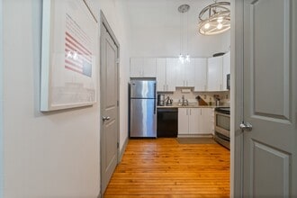 511 S Bond St, Unit 206 in Baltimore, MD - Building Photo - Building Photo