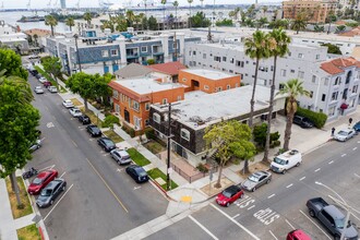 1172 E 1st St in Long Beach, CA - Building Photo - Building Photo