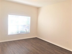 11124 Creek Haven Dr in Riverview, FL - Building Photo - Building Photo