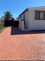 3181 SW 84th Ct in Miami, FL - Building Photo