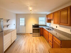 9 Mt Pleasant St in Athol, MA - Building Photo - Building Photo