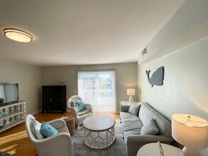 5721 E Oak Island Dr in Oak Island, NC - Building Photo - Building Photo