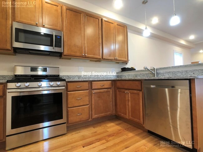 property at 14 Flint St