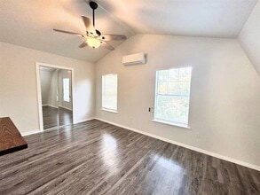 2913 Hunter St in Fort Worth, TX - Building Photo - Building Photo