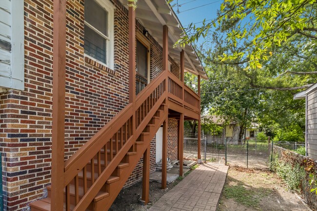 property at 1130 Avant Ave