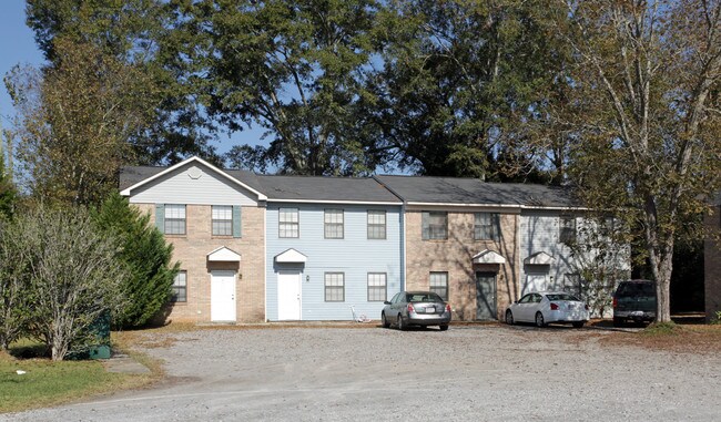 1904 Hand Ave in Bay Minette, AL - Building Photo - Building Photo