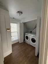 3111 N Clifton Ave, Unit 5 in Chicago, IL - Building Photo - Building Photo