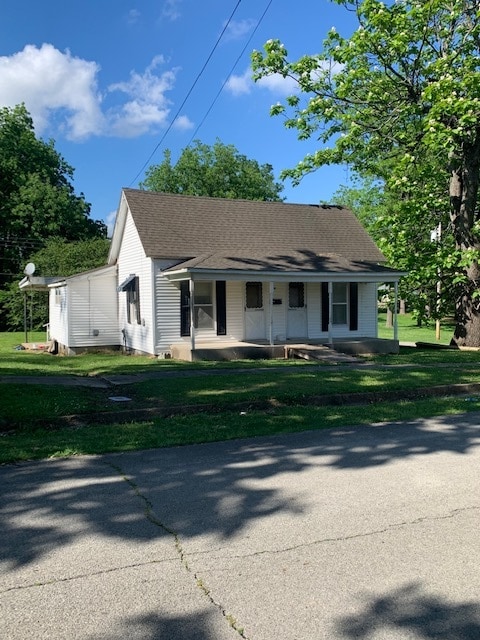 property at 202 W 2nd St