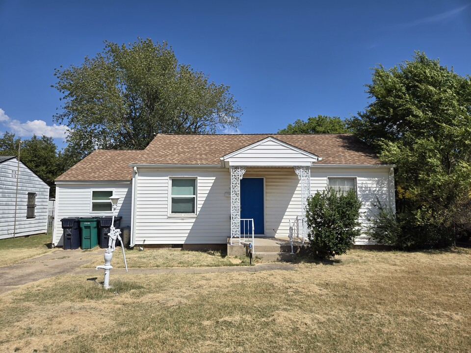 1553 SW 45th St in Oklahoma City, OK - Building Photo