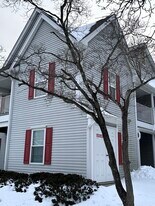 4609 Tudor Dr in Pompton Plains, NJ - Building Photo