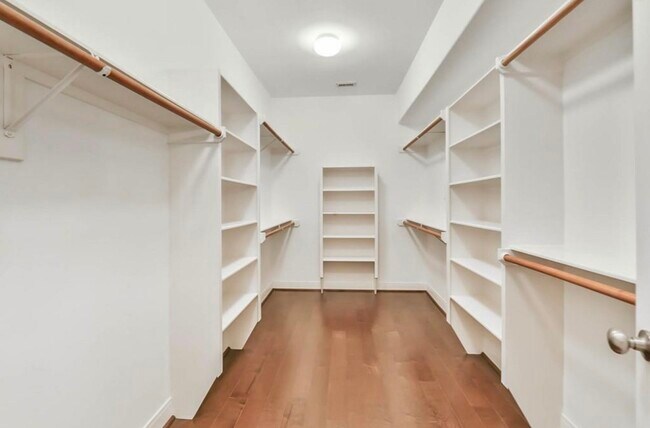 415 Asbury St in Houston, TX - Building Photo - Building Photo