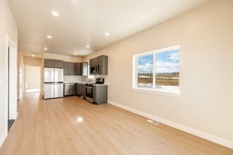 3035 Real Bird Wy in Sheridan, WY - Building Photo - Building Photo