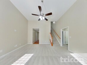 3505 Flora Dr in Spring Hill, TN - Foto de edificio - Building Photo