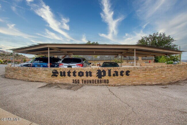 property at 350 Thunderbird Dr