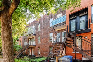 748 Desnoyers Rue in Montréal, QC - Building Photo