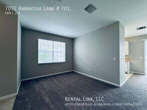 7032 Ambrosia Ln in Naples, FL - Building Photo - Building Photo