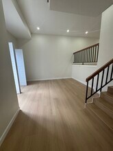 10911 Bluffside Dr in Studio City, CA - Building Photo - Building Photo