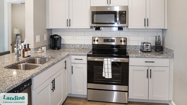 3050 Steeple Cir, Unit 4201 in Cape Coral, FL - Building Photo - Building Photo