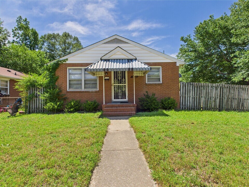 5601 Campbell Ave in Richmond, VA - Building Photo