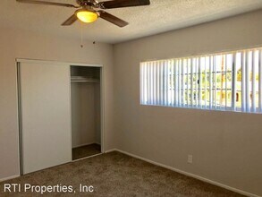 6221 Cherry Ave in Long Beach, CA - Building Photo - Building Photo