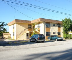 353 NE 1st Rd Apartamentos