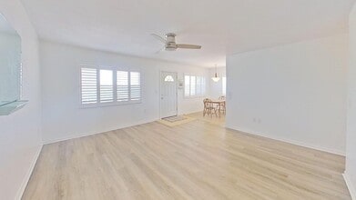 8396 111th St N in Seminole, FL - Building Photo - Building Photo