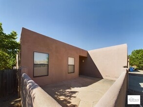 7526 Kachina Loop in Santa Fe, NM - Building Photo - Building Photo